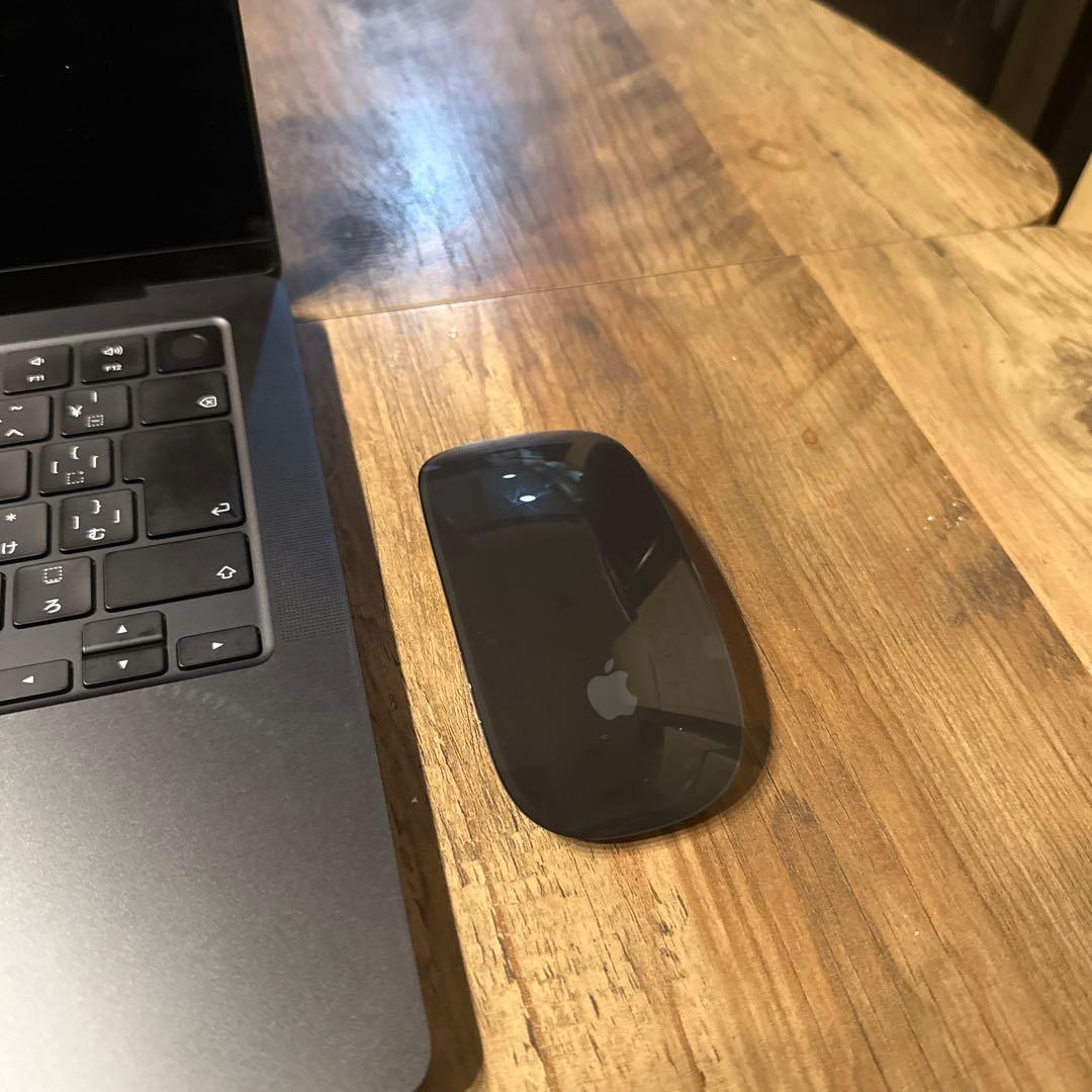 apple2024 MacBook 10コアM4