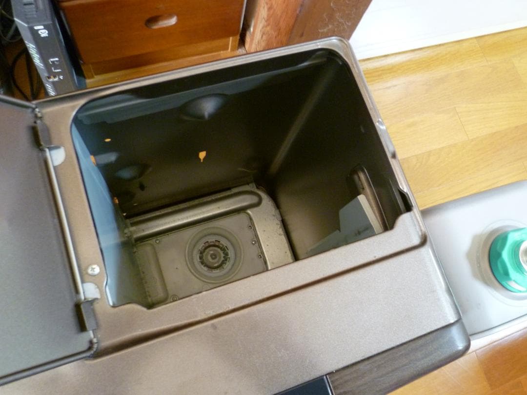 ダイニチ 大型石油ファンヒーター　DAINICHI FW-72DX