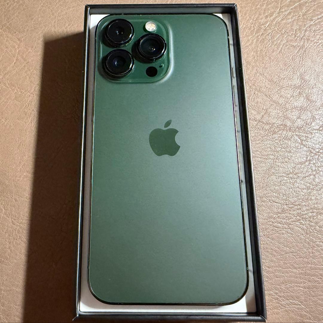 iPhone 13 Pro 256GB アルパイングリーン バッテリー90%