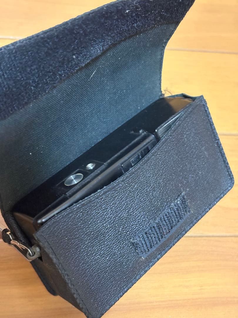 ヴィンテージ富士フイルム「Pocket Fujica 350 Flash」です。