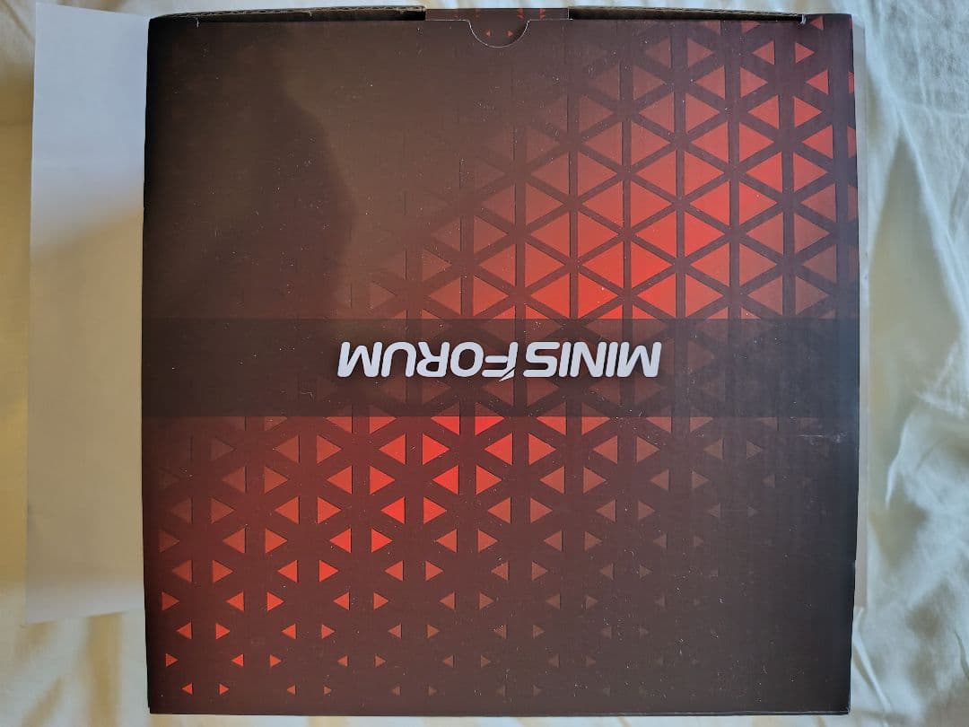 美品 UM690S Ryzen 9 6900HX ミニPC 32GB/1TB