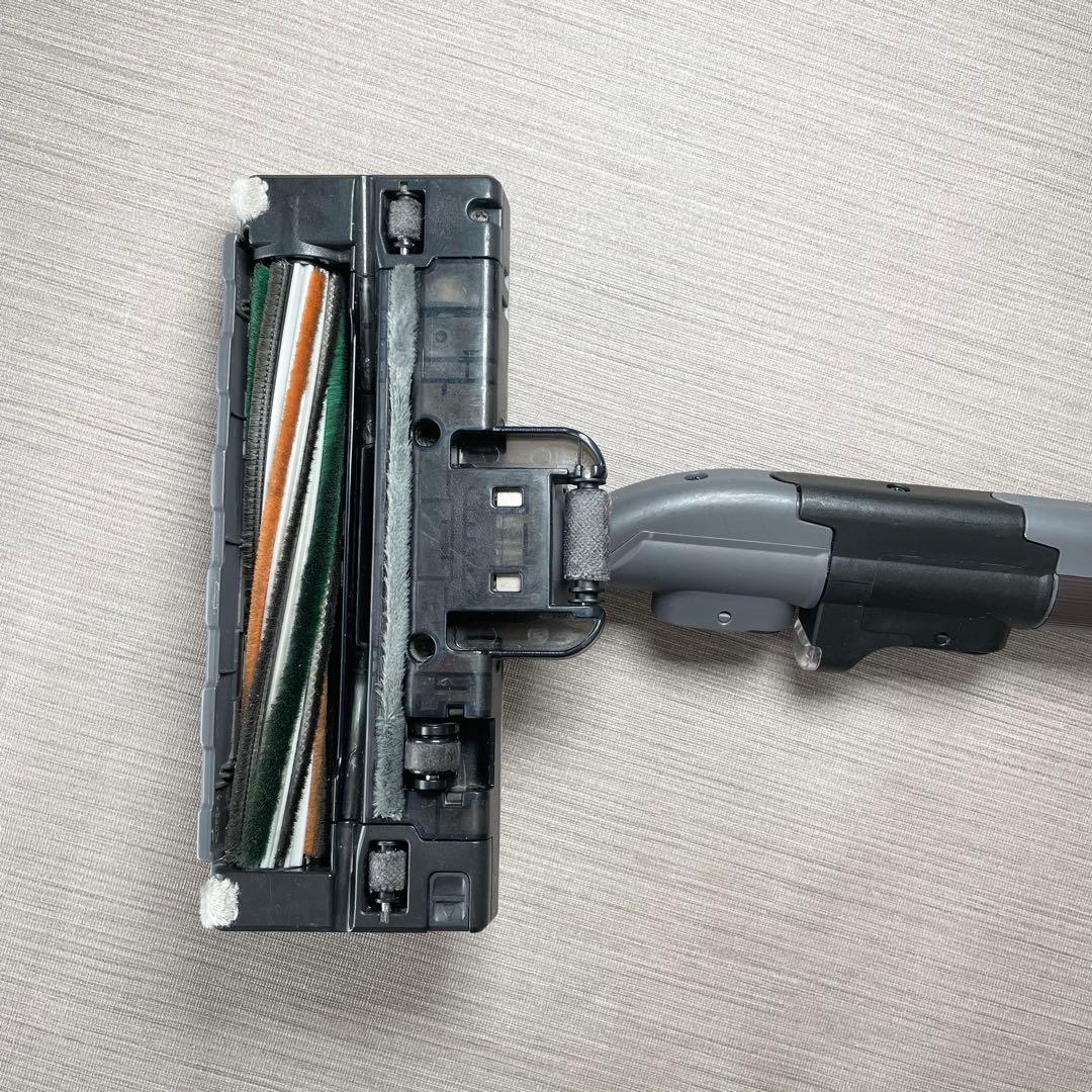 美品✨東芝 TOSHIBA コードレスクリーナー VC-CLX72-H 送料無料