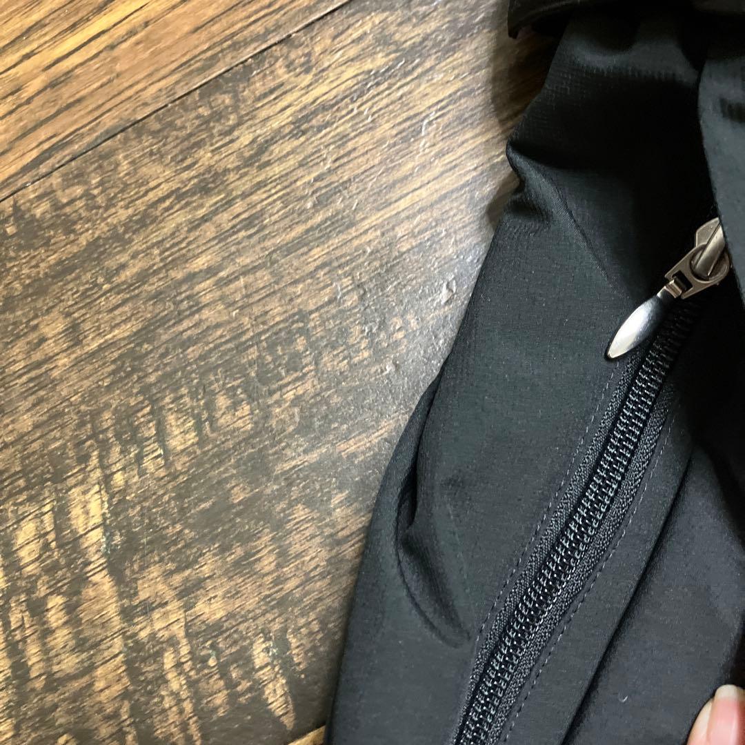 【美品】DESCENTEスキーウェアセットMサイズ（身長157から163用）