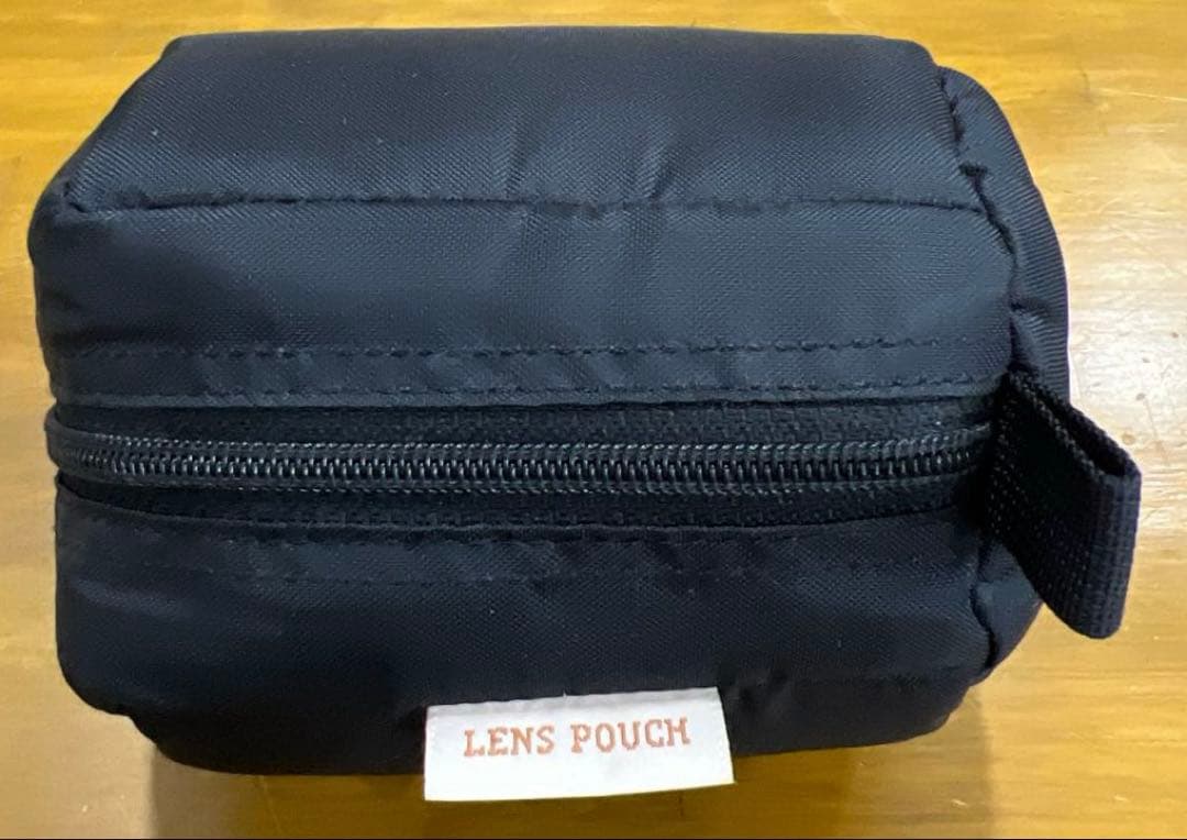 シグマ　ズームレンズ　24-135mm　1:2.8-4.5　ポーチ・フード付き