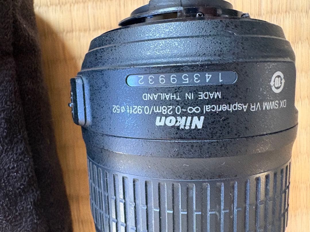 Nikon D3000 デジタル一眼レフカメラ　レンズ二個付き