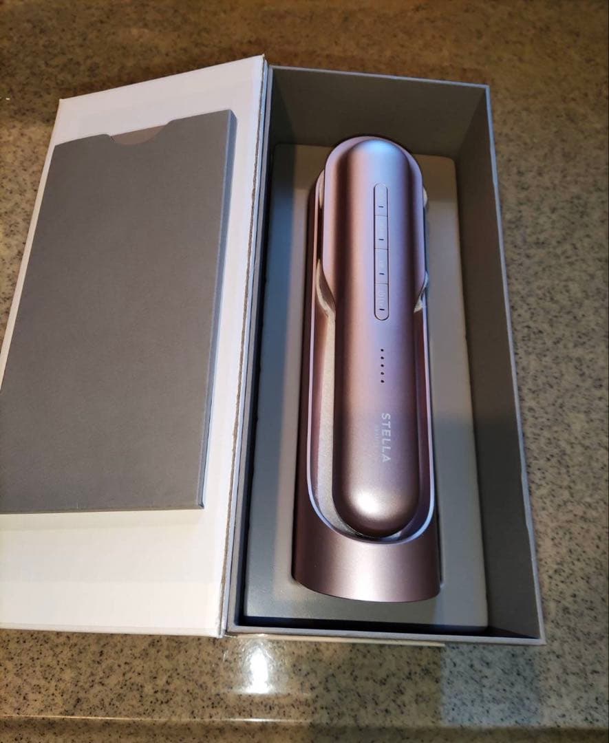 レーザー&EMSリフトブラシ PRO 2.0 ピンク