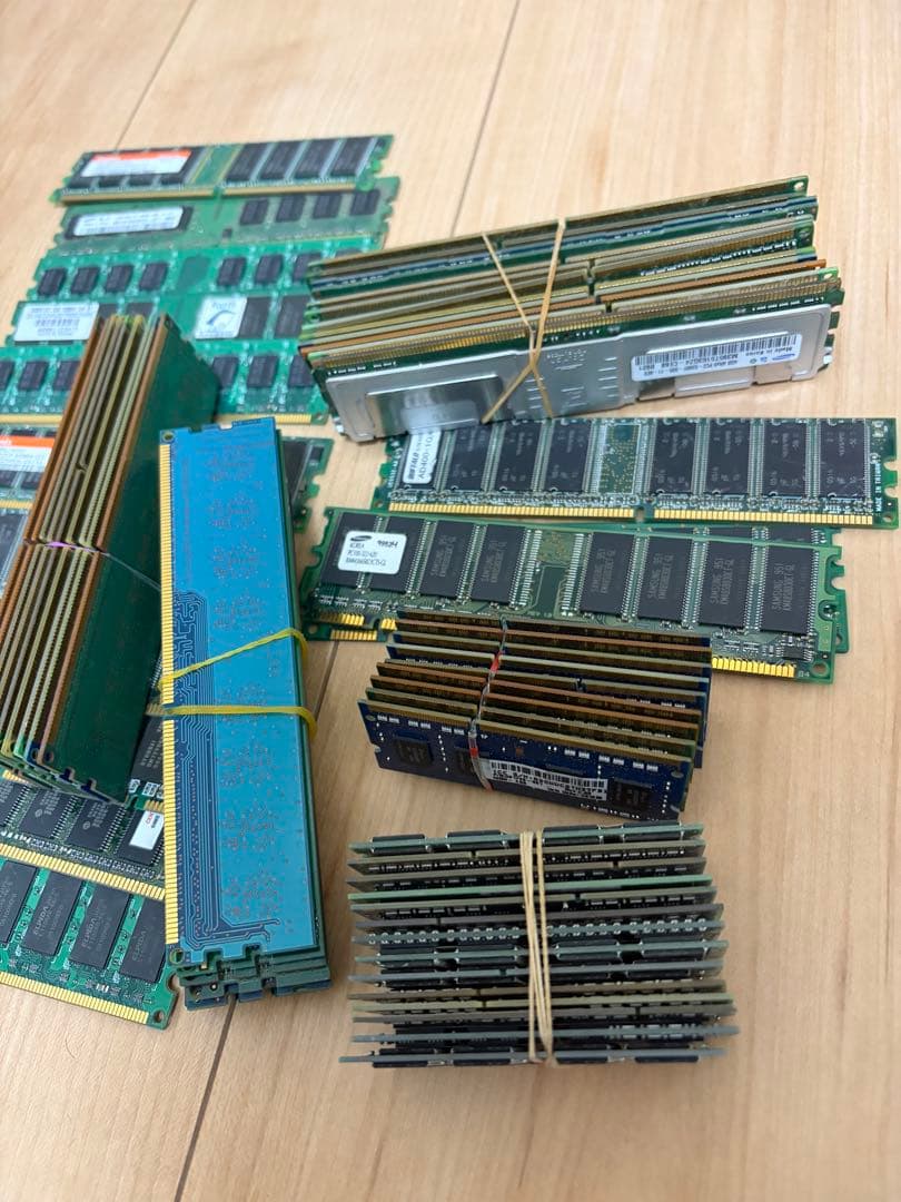 都市鉱山　メモリ1000グラム