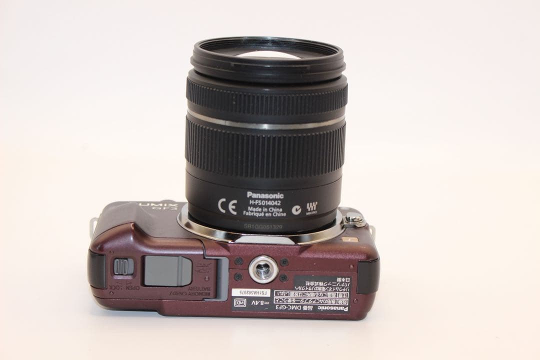 ★人気カラー★ショット数4576回★ LUMIX DMC-GF3 レンズキット