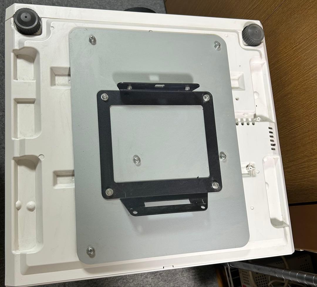 セール　パナソニック DLP方式プロジェクター　　　　　PT-RZ570JW