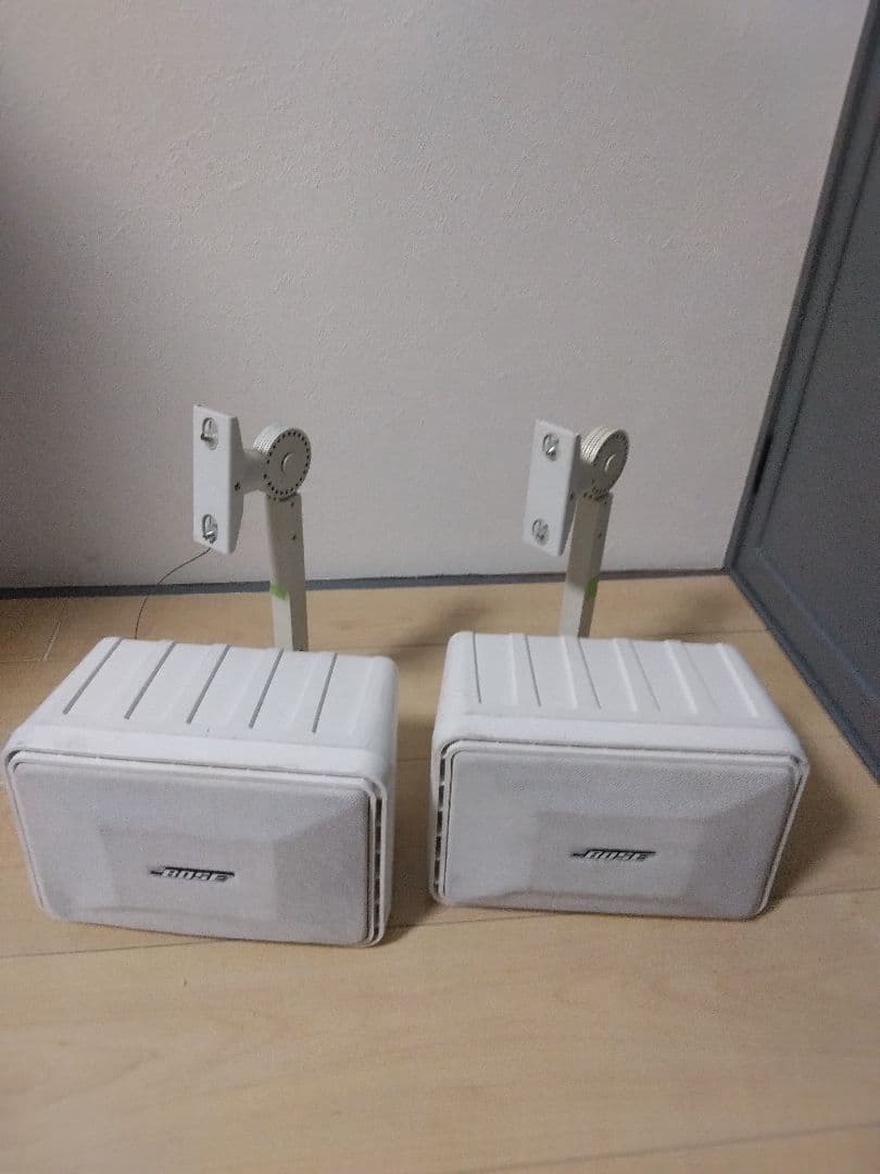 BOSE 　101MMW + 壁掛け金具　セット