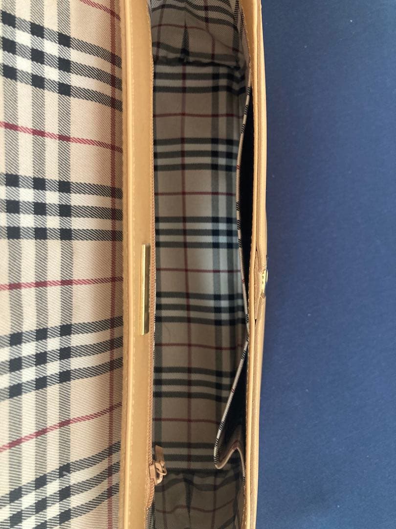 【訳あり未使用】Burberry ハンドバッグ ショルダーバッグ ノバチェック