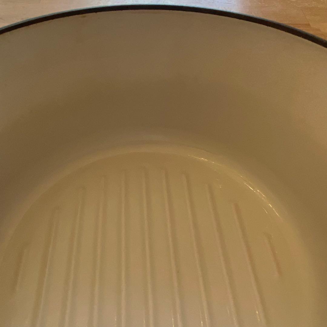 VERMICULAR オーブンポットラウンド 22㎝ 両手鍋 バーミキュラ