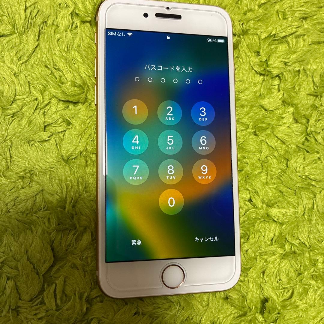 iPhone 8 ゴールド docomo版