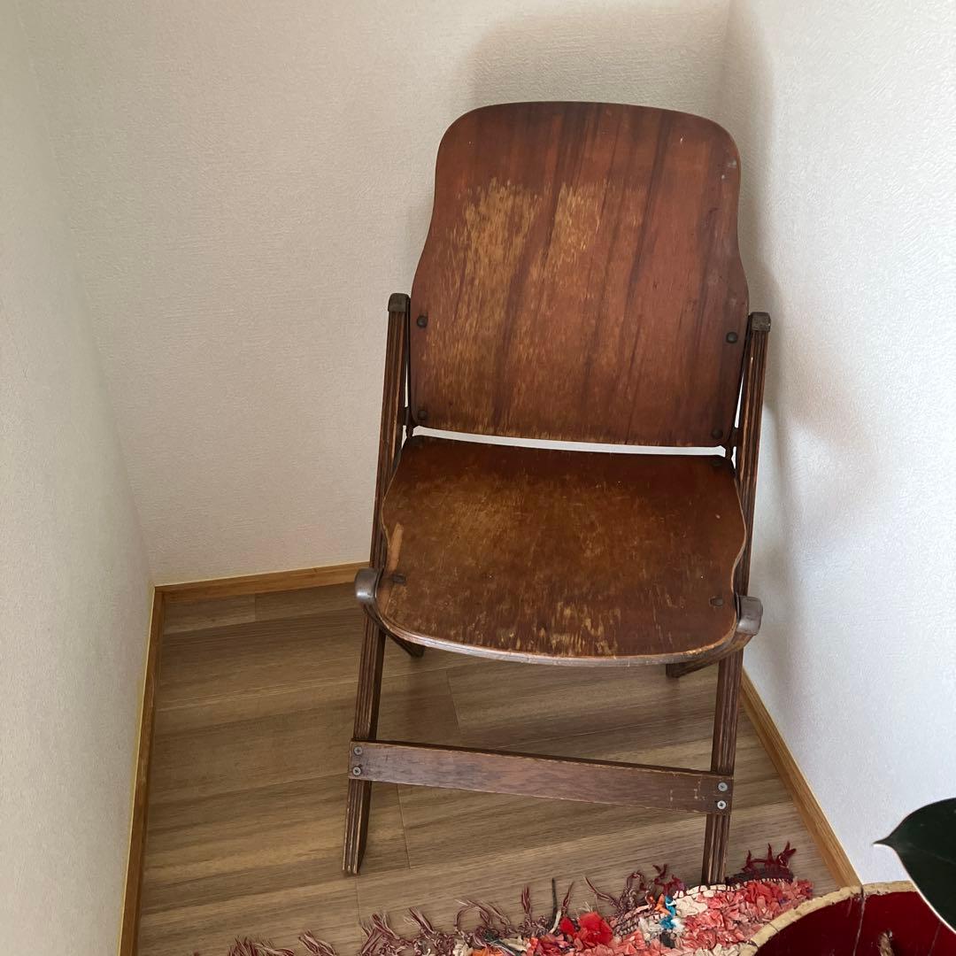 アンティーク　折り畳みたチェア　木製