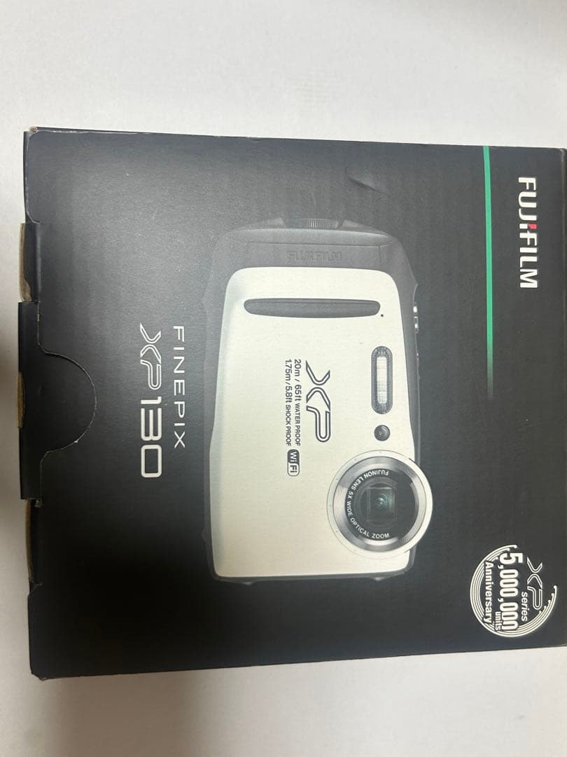 FUJIFILM フジフィルム FinePix XP130 ホワイト
