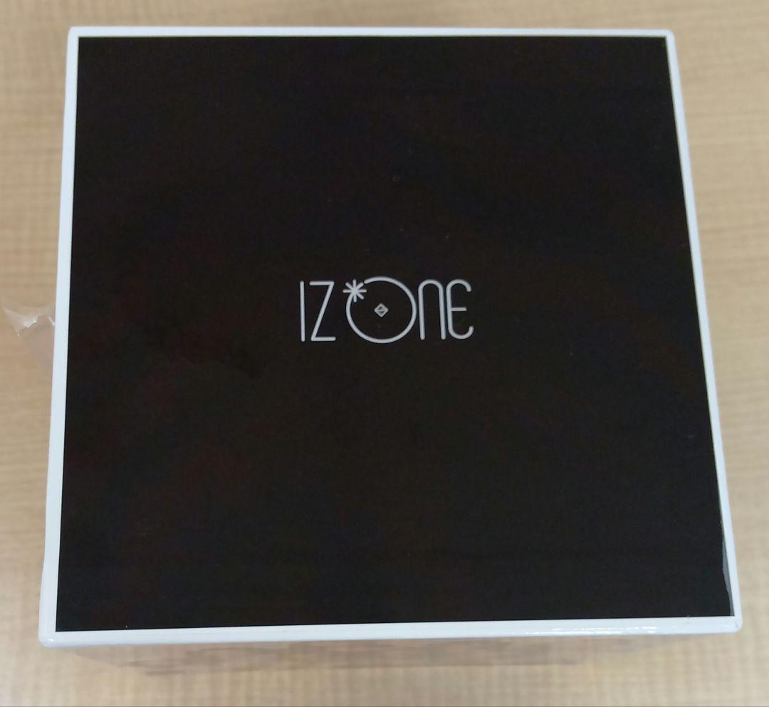 ❶ IZ*ONE 好きと言わせたい WIZ*ONE盤 13枚 BOX サイン