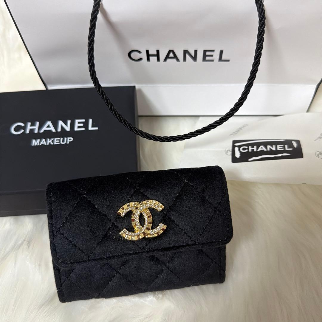 CHANEL ブラック キルティング 財布