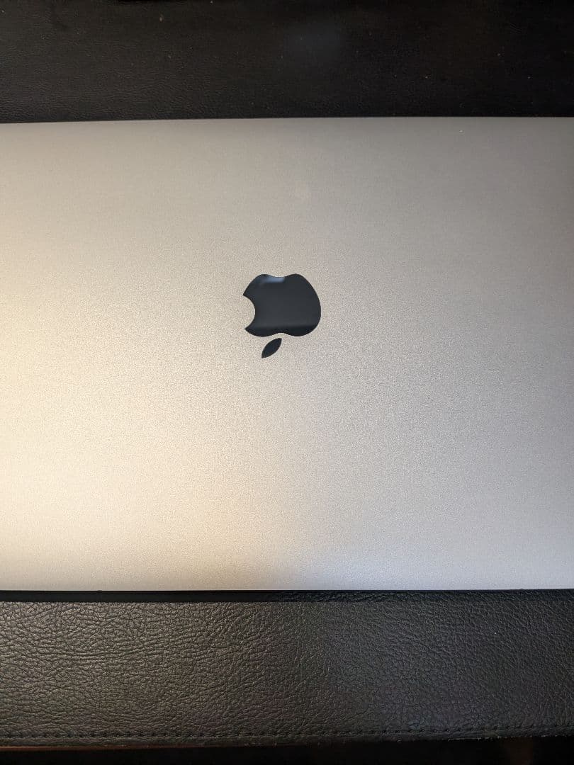【液晶割れ】MacBook Pro 13インチ 2016年