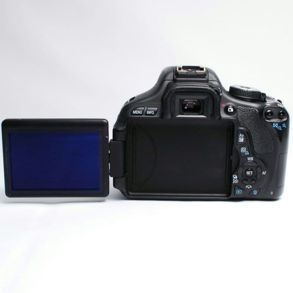 ②g Canon EOS Kiss x5 お買い得中✨️