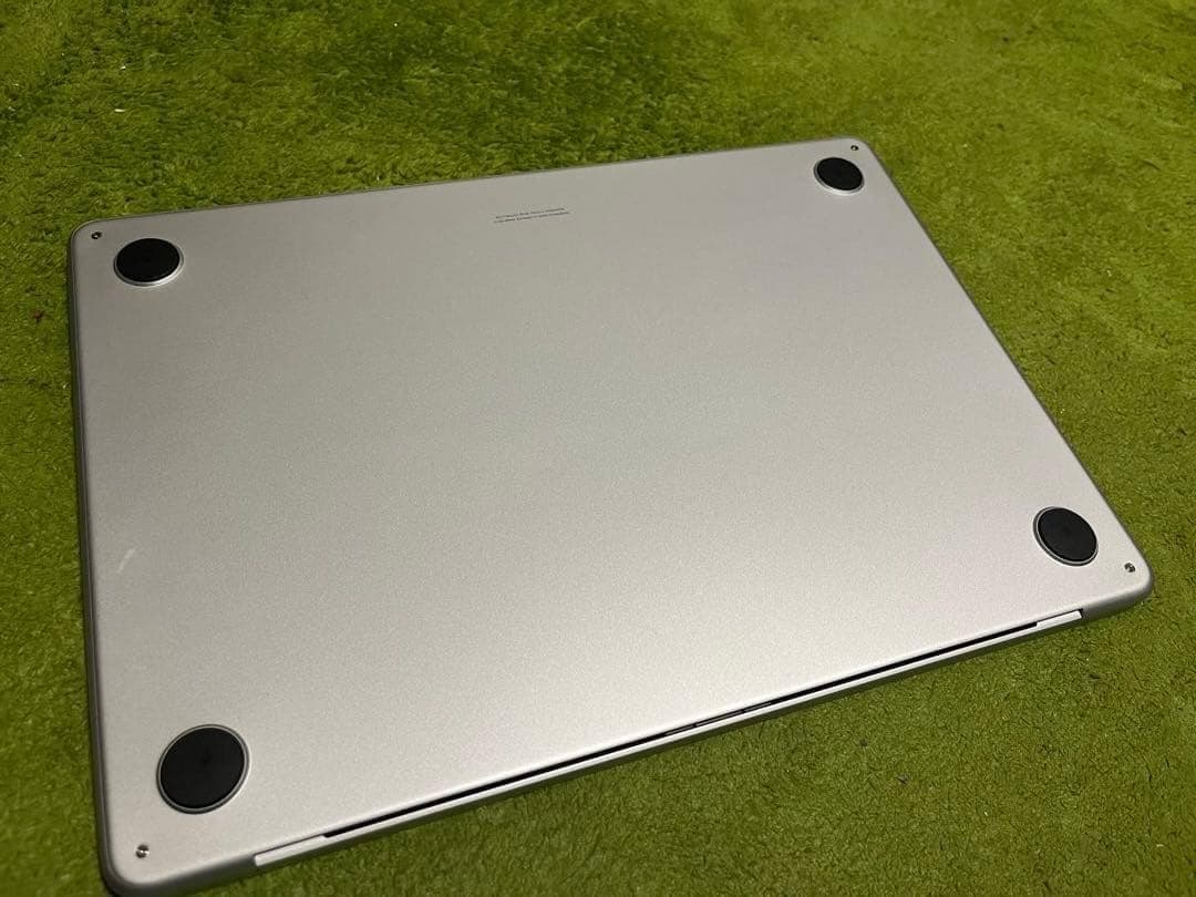 Apple M3 MacBookAir 英語配列　バッテリー99％