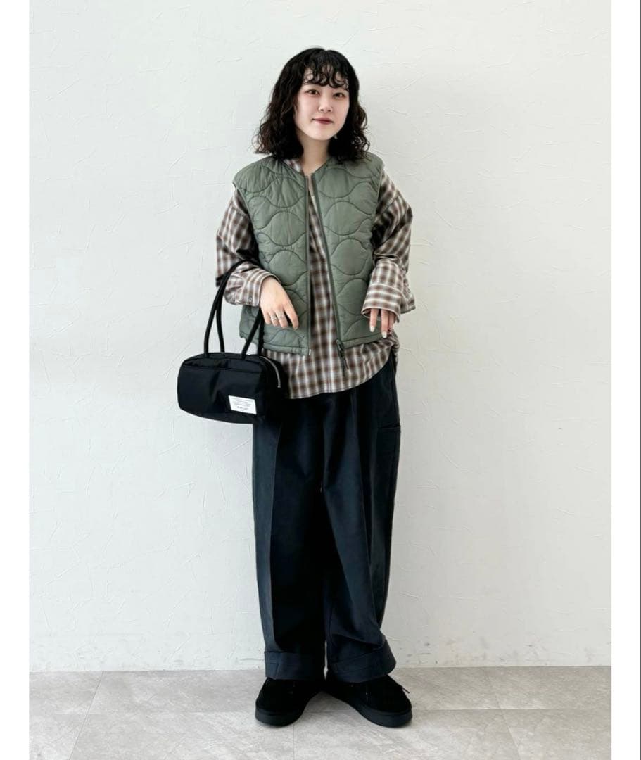 ニコアンド... WILLIAM B.ELIOTT ドロストキルトベスト カーキ