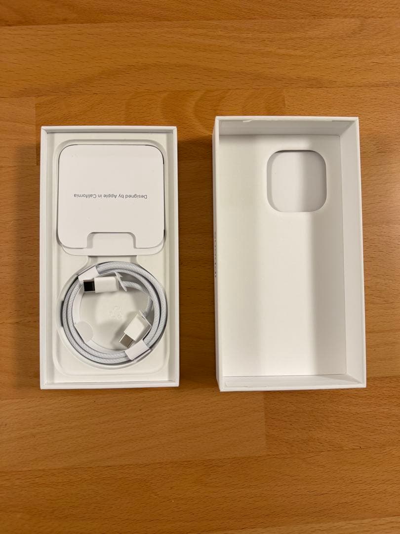 iPhone 15 Pro 256GB SIMフリー 箱付き