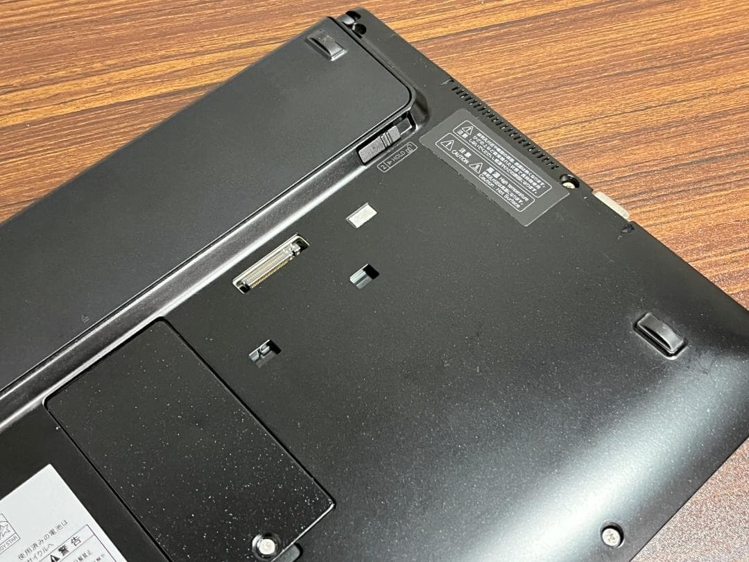 富士通 ノートPC LIFEBOOK S937/S