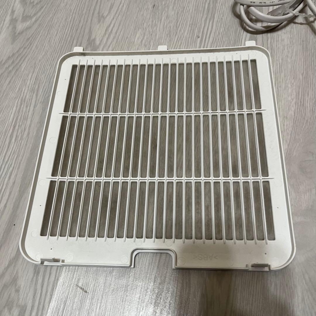 【動作良好】シャープ 衣類乾燥除湿機 CV-J71-W プラズマクラスター