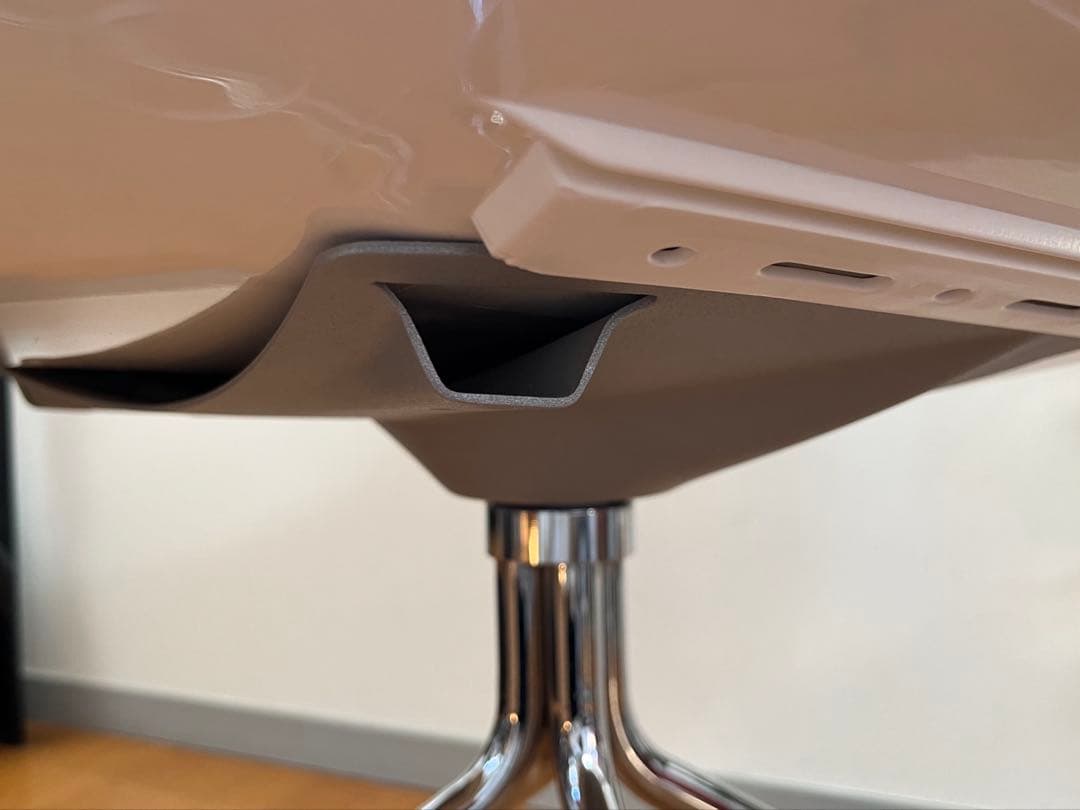 イタリア　arper アルペール　カティファ　チェア ② モダン　回転脚　美品