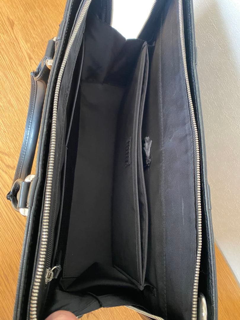 TAKEO KIKUCHI タケオキクチ ビジネスバッグ　ブリーフケース　黒