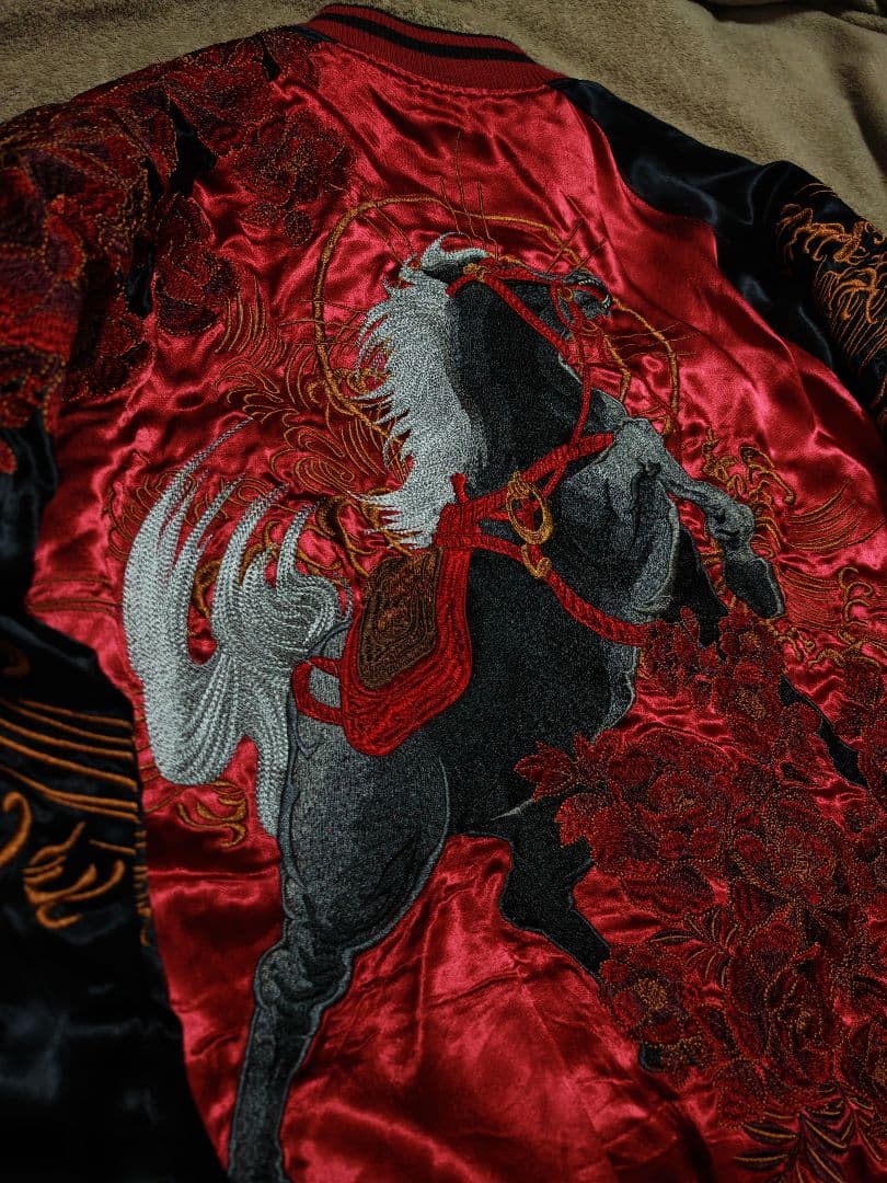 絡繰魂 馬 日本限定 スカジャン 花 unisex レーヨン ２面用 珍