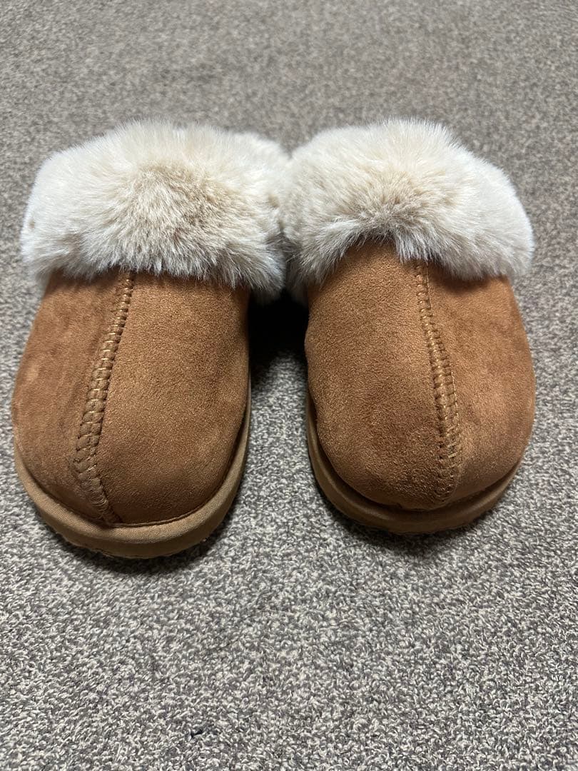 ラクバキ　ファーサボ　ベージュ