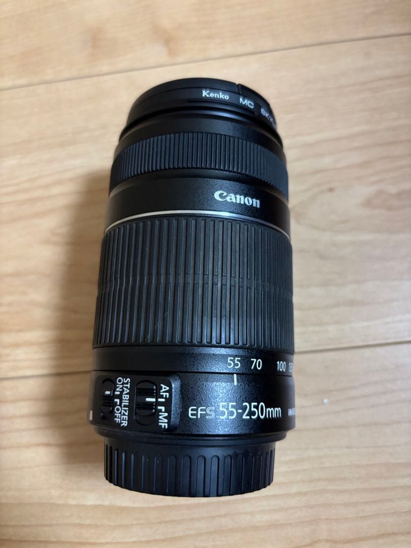Canon EF-S 55-250mm F4-5.6 IS Ⅱ 望遠　レンズ
