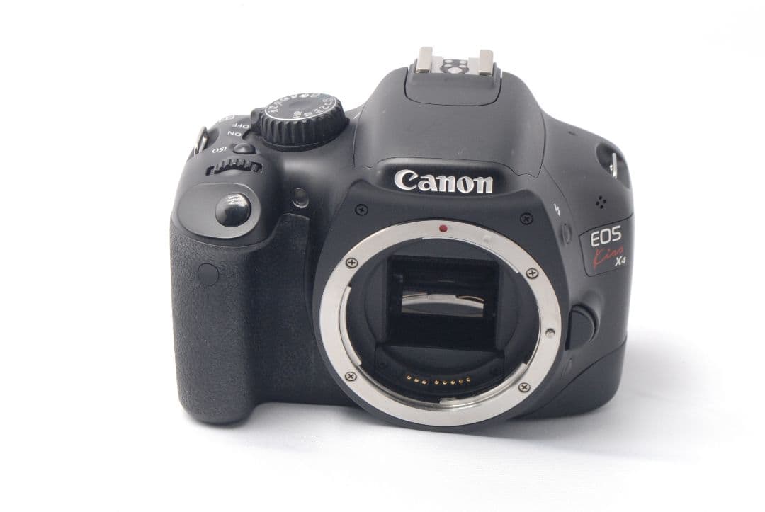 Canon EOS Kiss X4 ★一眼レフカメラ★望遠レンズ付☆Wレンズ☆