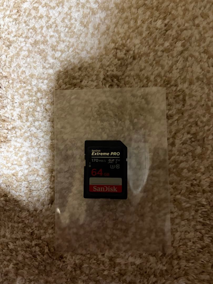 Nikon D5600 VRキット 18-55mm & 70-300mm