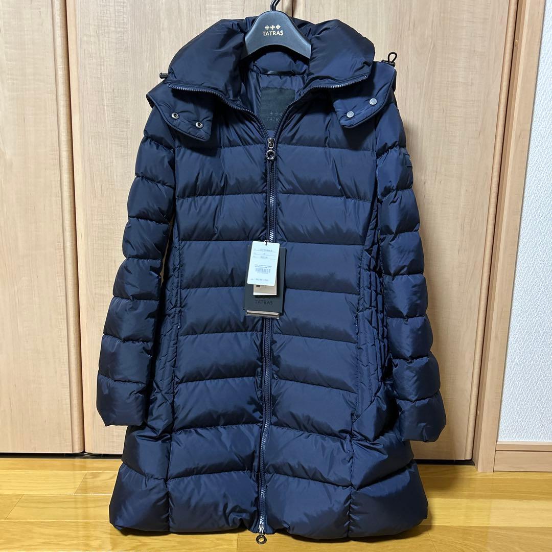 未使用品　TATRAS ダウンジャケット ポリテアマ　NAVY 01