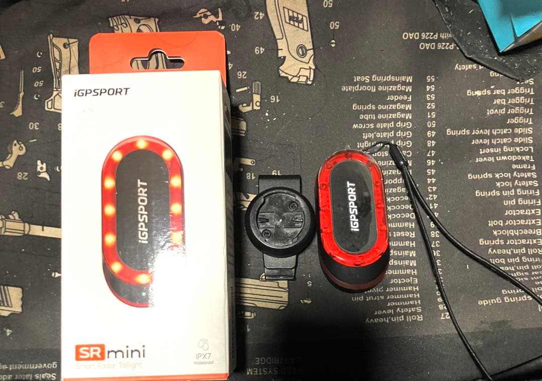iGPSPORT SR mini 後方レーダー