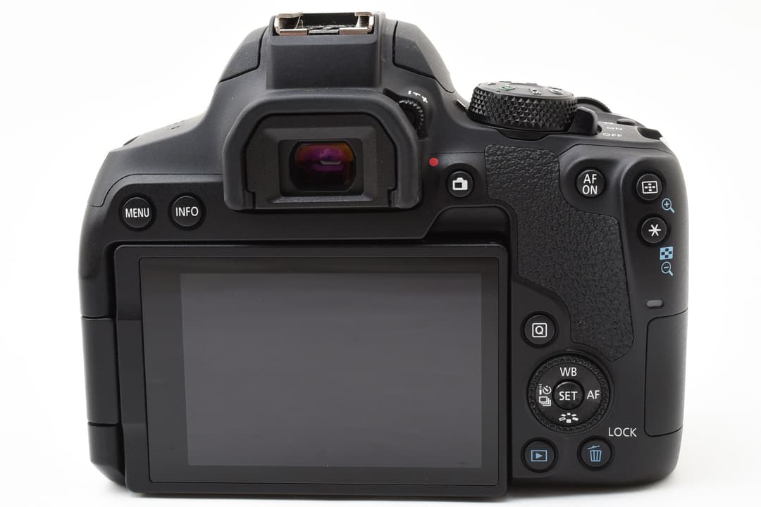 超美品 Canon キャノン EOS Kiss X10i Wi-Fi #7647