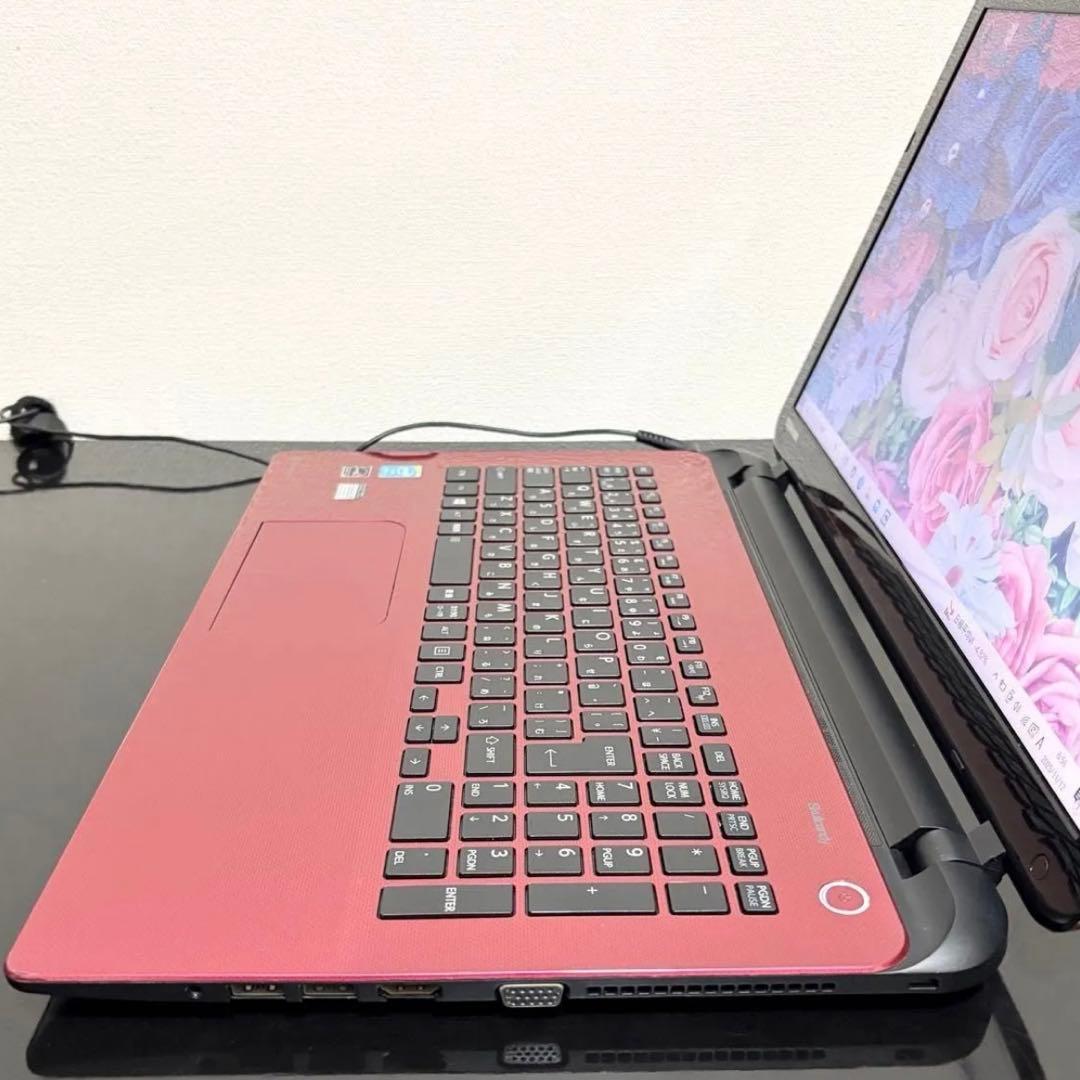 【美品】新品SSD搭載/東芝ノートPC/届いてすぐ使える/Windows10
