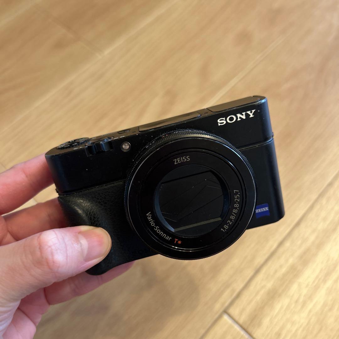 SONY コンパクトカメラRX100Ⅲ