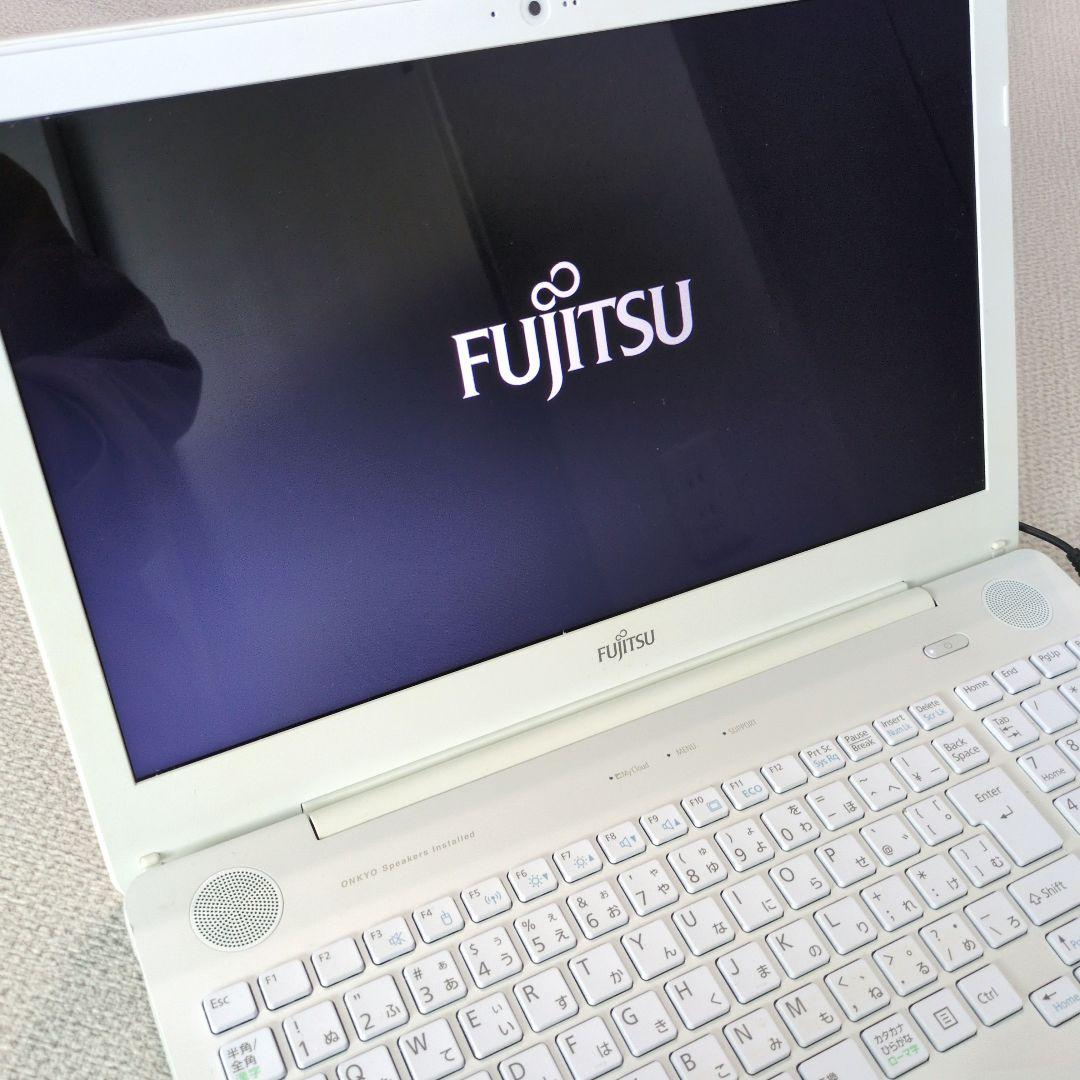 【富士通】ノートパソコン(AH44/D)15.6型ワイド