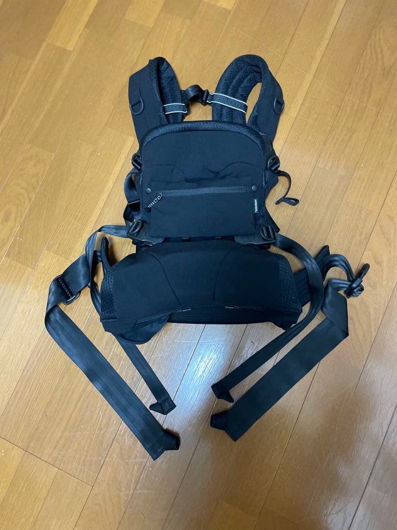 【美品】エアバギー　airbuggy 抱っこ紐