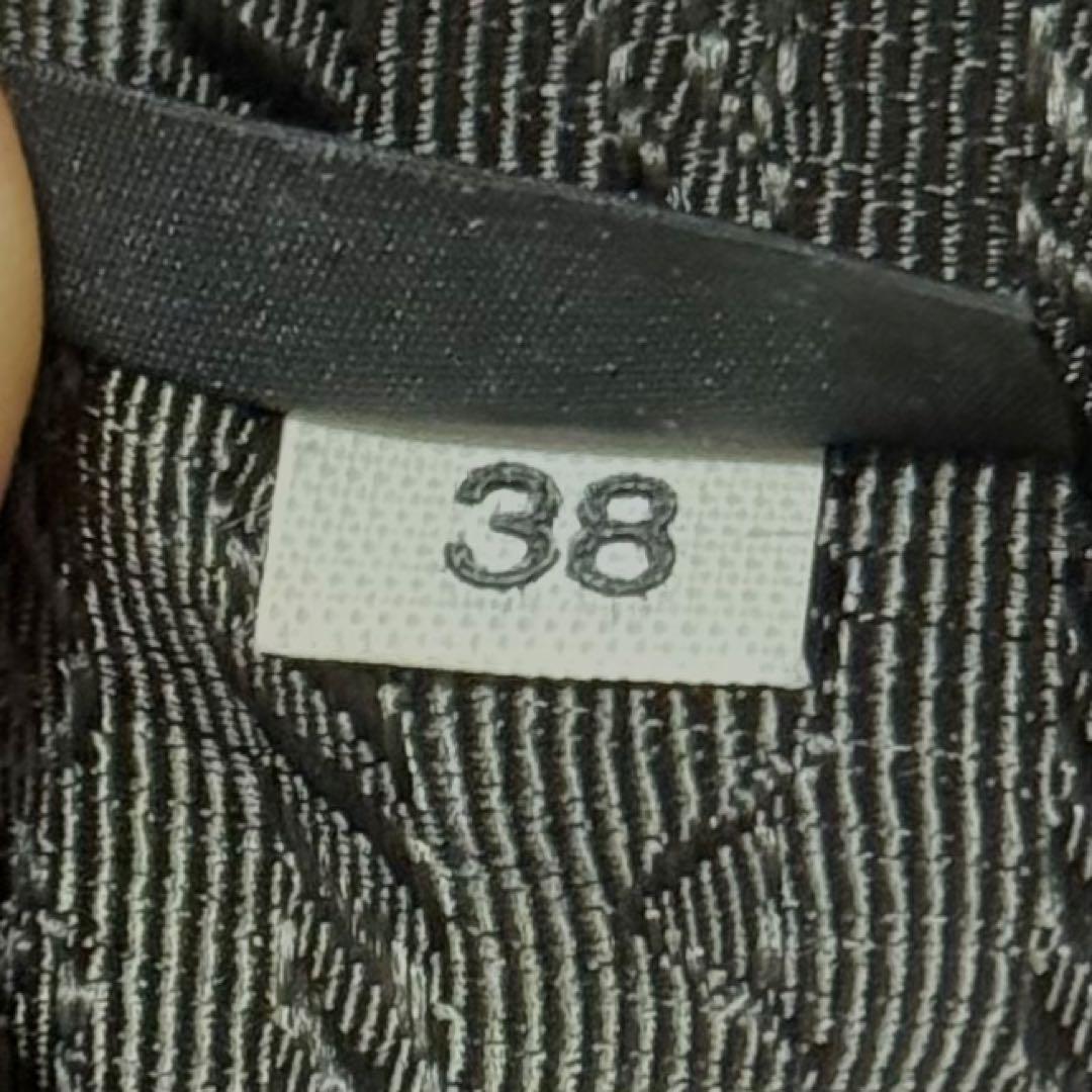 さ*た様 プラダ サフィアーノレザー 三角ロゴプレート ブリーフケース グレー