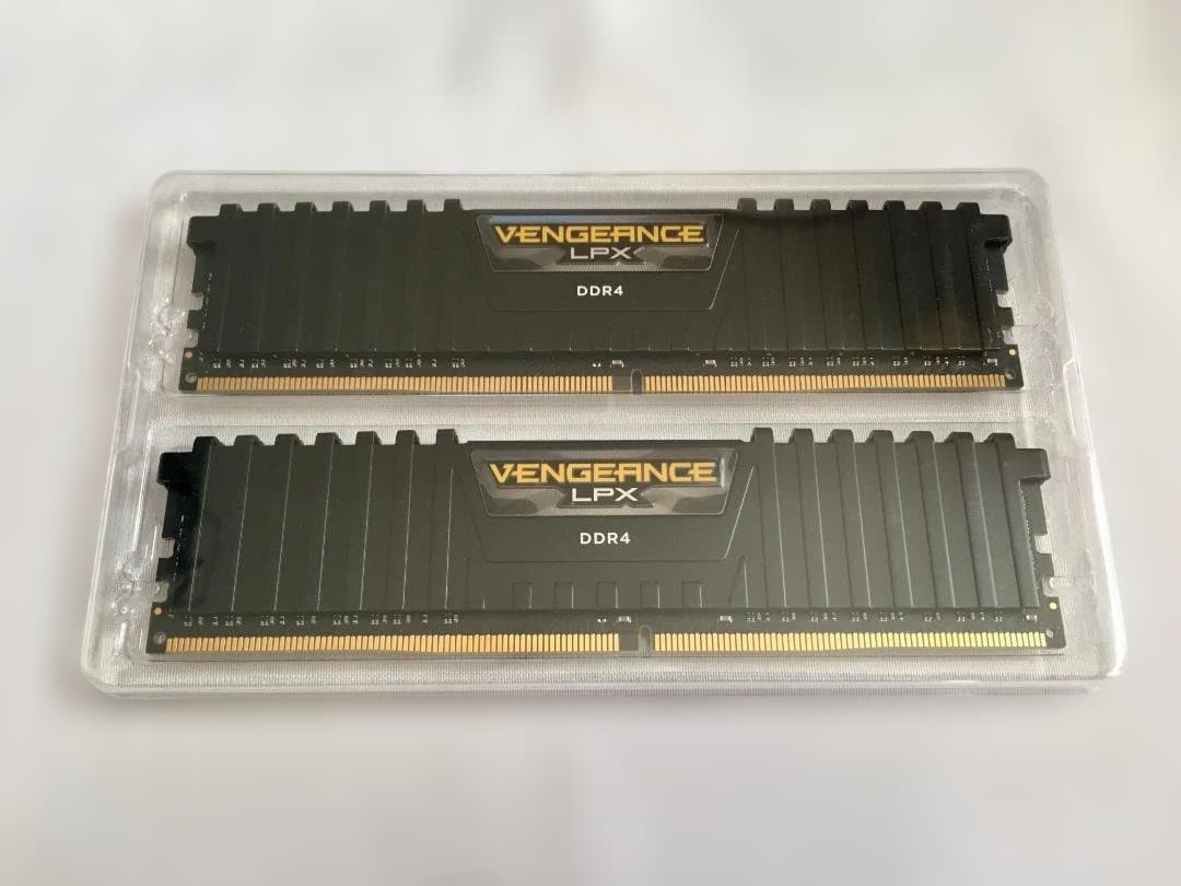 CORSAIR DDR4-3200MHz 16GB×2枚（32GB）