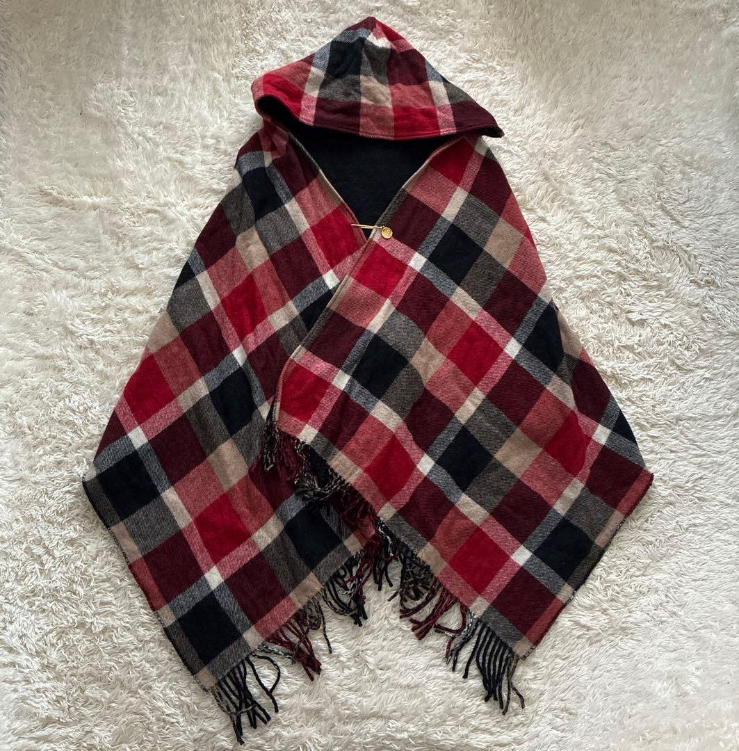 ブルーレーベルクレストブリッジ チェックリバーシブルフード付きショール