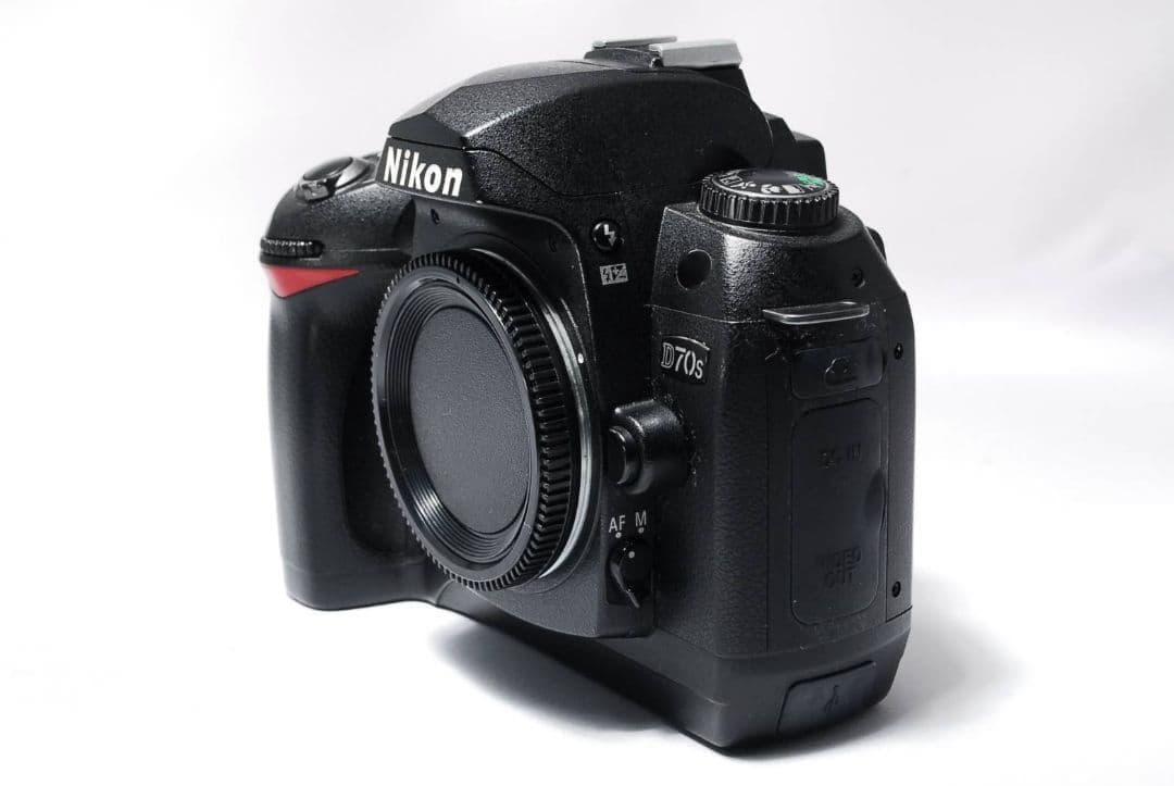 ♥動きに強い本格一眼♥Nikon D70s♥ AF対応 簡単操作 初心者おすすめ