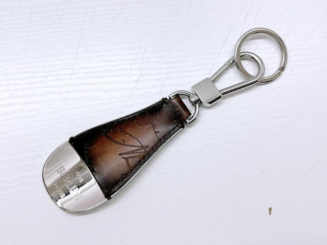美品　ベルルッティ　スクリットレザー　シューホーン　キーホルダー