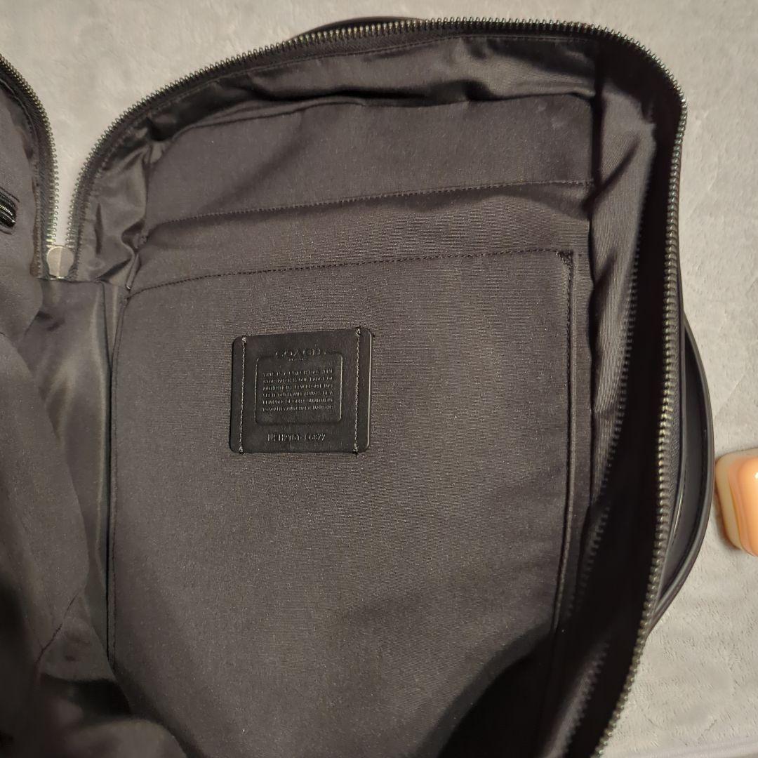 【使用回数5日】COACH ブラック レザービジネスバッグ リュック紐収納可