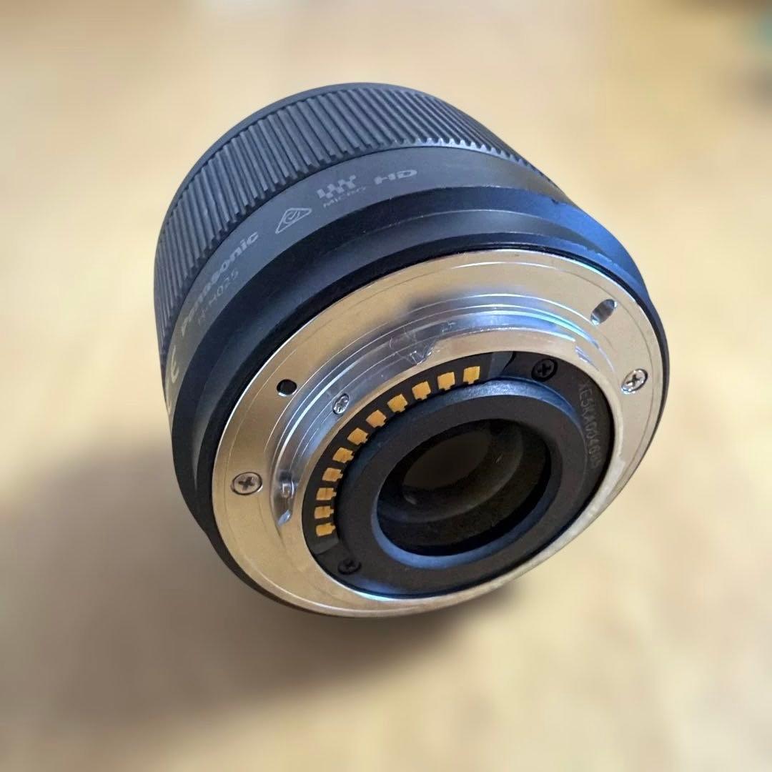 LUMIX 25mm F1.7 H-H025 単焦点 フード・キャップ・説明書付