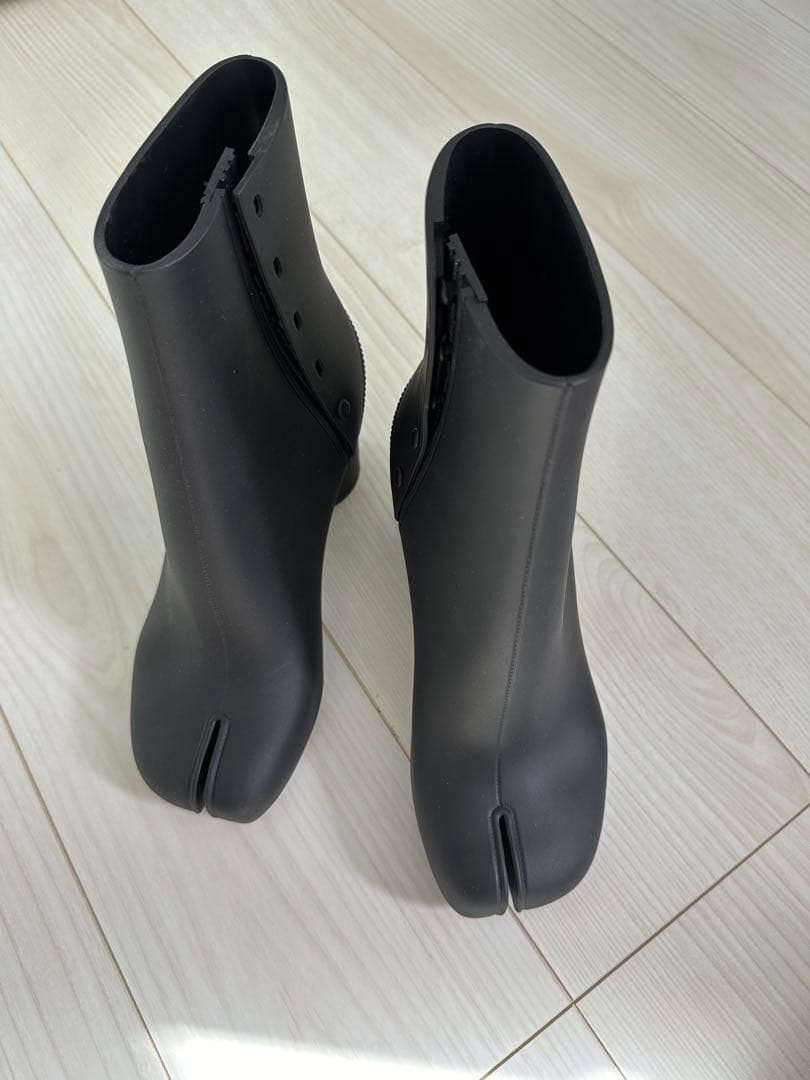 凛　Maison Margiela 足袋ブーツ　ラバーブーツ